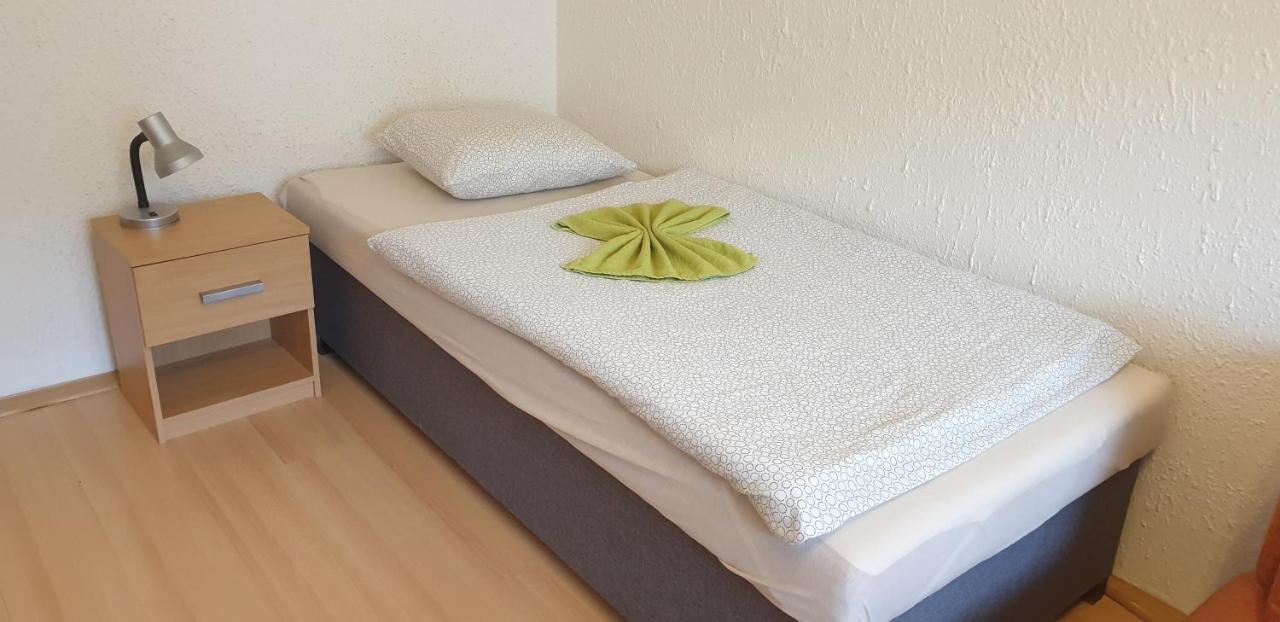 Apartman Bystrica City & Parking Банска-Бистрица Экстерьер фото